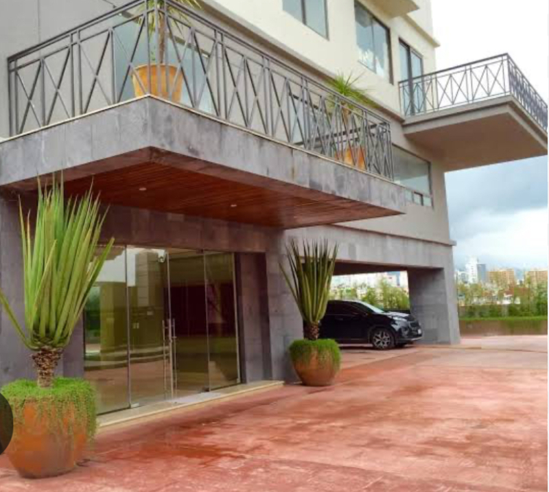 Departamento En Venta En Lomas De Vista Hermosa