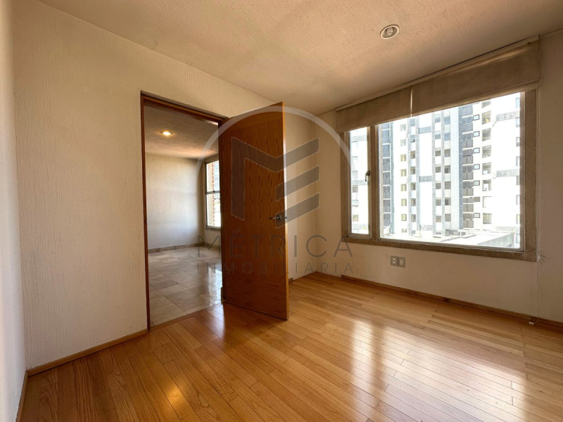 departamento en venta en la moraleja, bosque real 