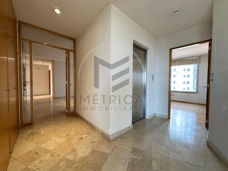 departamento en venta en la moraleja, bosque real 