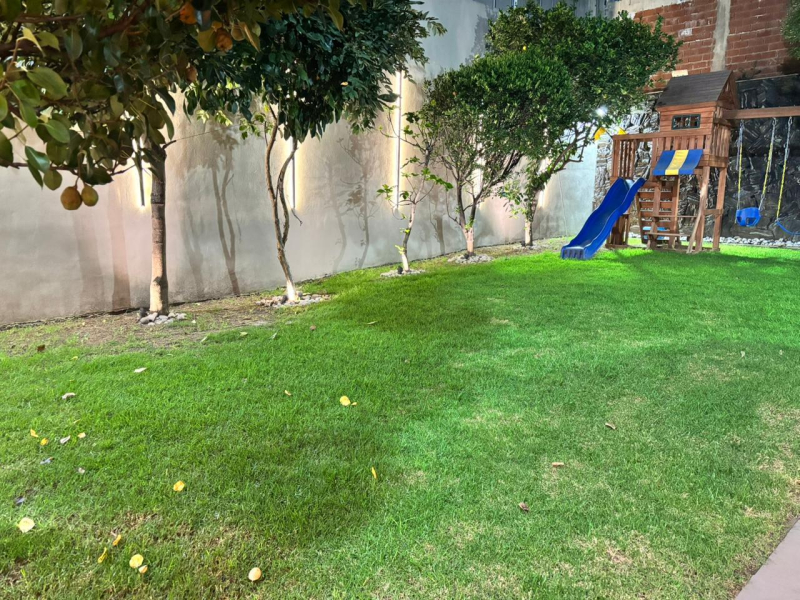 Casa En Renta Lomas De Tecamachalco En Calle Cerrada.