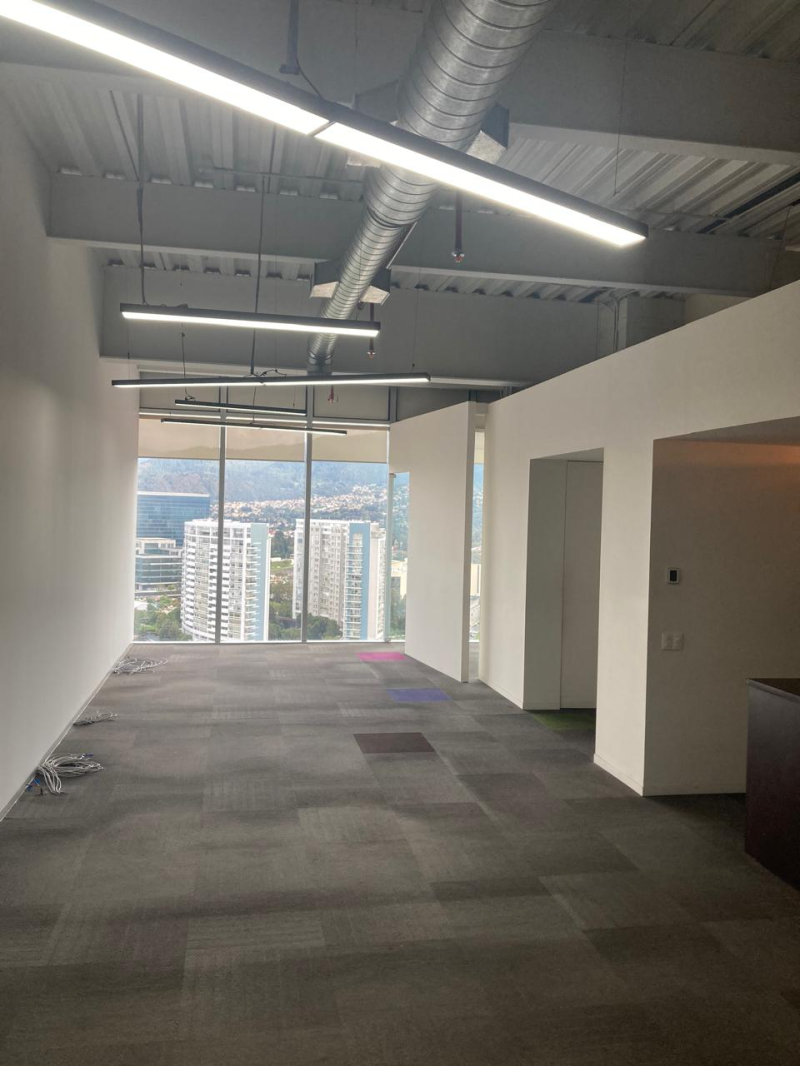 Oficina en Renta â€“ Torre Porsche, Santa Fe