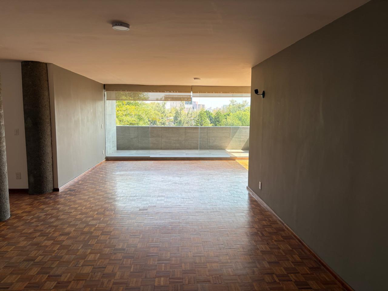 VENTA DEPARTAMENTO CONDESA, Con Terraza Y Espectacular Vista Verde.