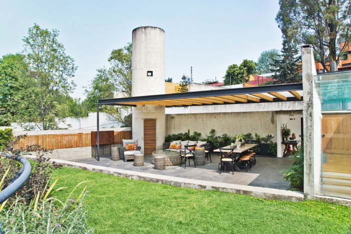 CASA EN VENTA EN LOMAS DE BEZARES