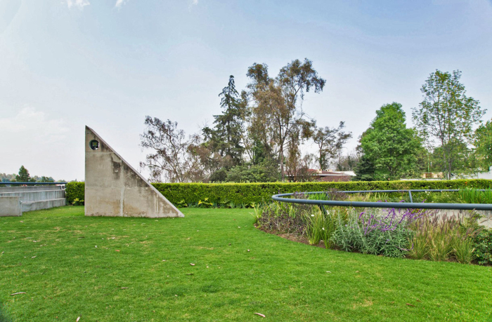 CASA EN VENTA EN LOMAS DE BEZARES