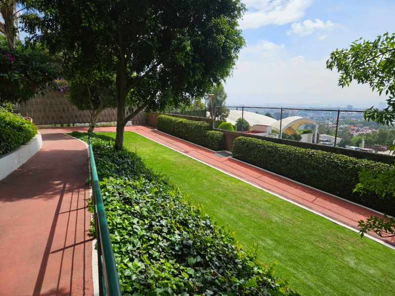 se vende departamento en residencial miraval lomas verdes 1ra sección.