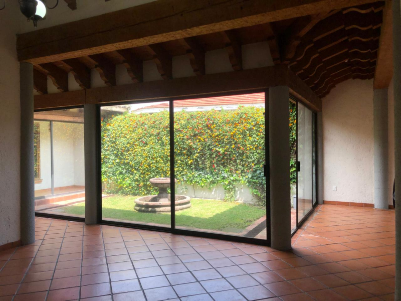 Casa en Venta en Paseo de las Lomas 