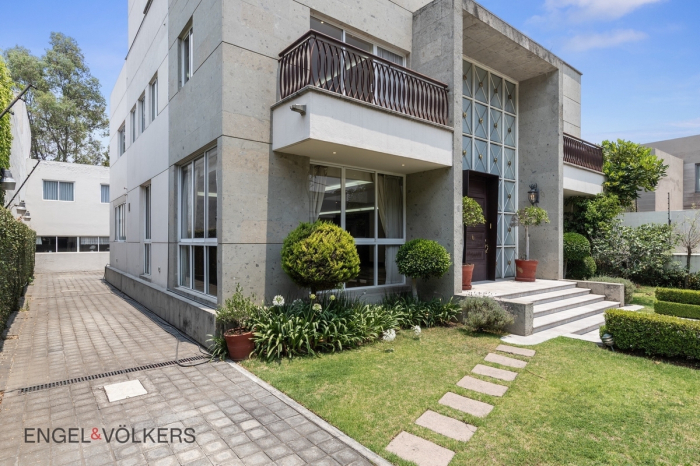 Casa en venta en Lomas de Chapultepec I Sección | Monte Cáucaso | 800 m²