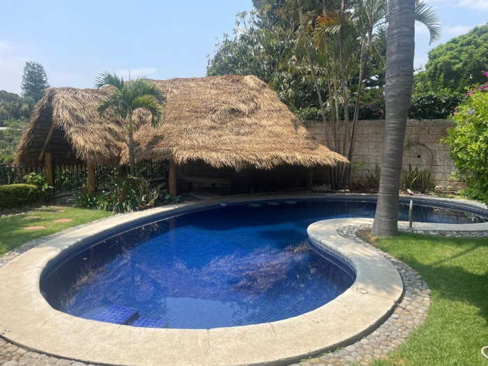 CASA, En VENTA, Lirio, Rancho Cortés, Cuernavaca, Morelos