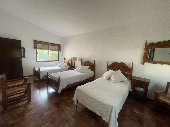 CASA EN FRACCIONAMIENTO, En VENTA, Club De Golf Los Tabachines, Cuernavaca, Morelos