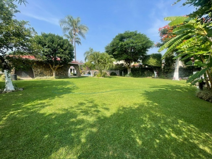 CASA EN FRACCIONAMIENTO, En VENTA, Club De Golf Los Tabachines, Cuernavaca, Morelos