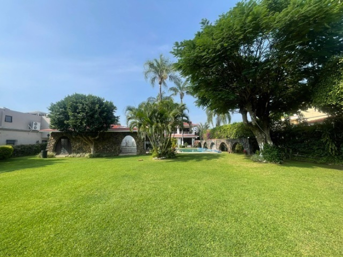 CASA EN FRACCIONAMIENTO, En VENTA, Club De Golf Los Tabachines, Cuernavaca, Morelos