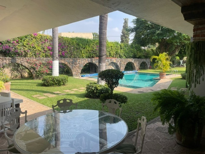 CASA EN FRACCIONAMIENTO, En VENTA, Club De Golf Los Tabachines, Cuernavaca, Morelos