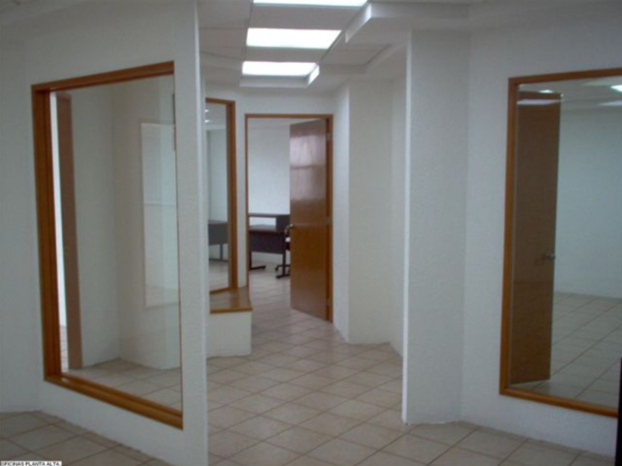 OFICINA, En RENTA, Esquina San Luis Tlatilco Y Urbina, Parque Industrial Naucalpan, Edo. De México