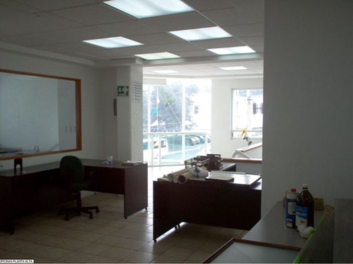 OFICINA, En RENTA, Esquina San Luis Tlatilco Y Urbina, Parque Industrial Naucalpan, Edo. De México