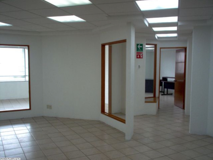 OFICINA, En RENTA, Esquina San Luis Tlatilco Y Urbina, Parque Industrial Naucalpan, Edo. De México