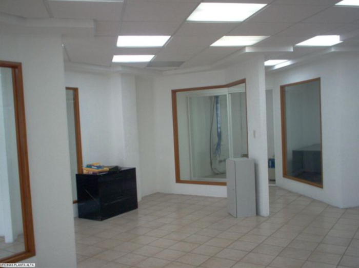 OFICINA, En RENTA, Esquina San Luis Tlatilco Y Urbina, Parque Industrial Naucalpan, Edo. De México