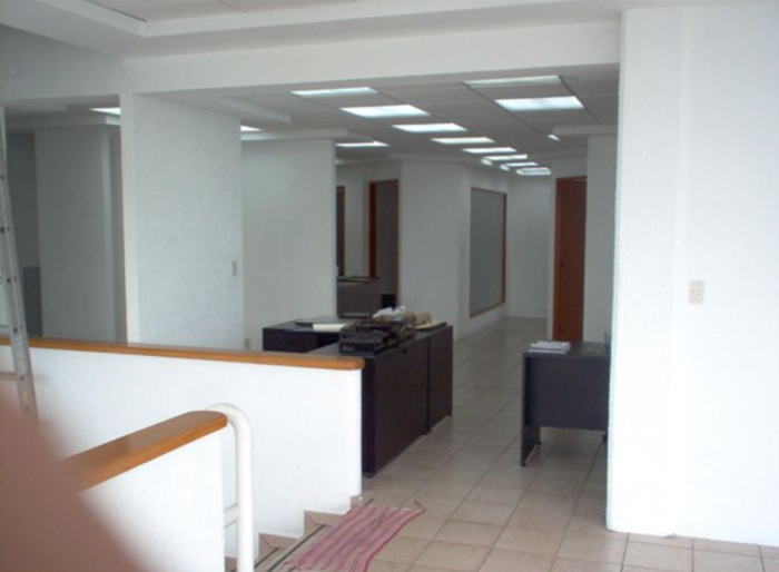 OFICINA, En RENTA, Esquina San Luis Tlatilco Y Urbina, Parque Industrial Naucalpan, Edo. De México