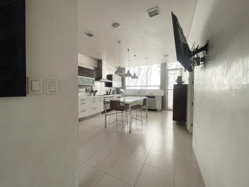 Preciosa Y Moderna Casa En Tecamachalco �?? Renta $135,000 MXN (amueblada)