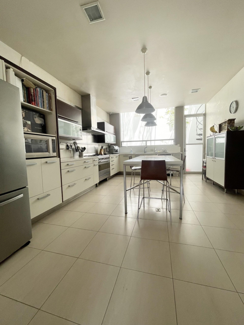 Preciosa Y Moderna Casa En Tecamachalco �?? Renta $135,000 MXN (amueblada)