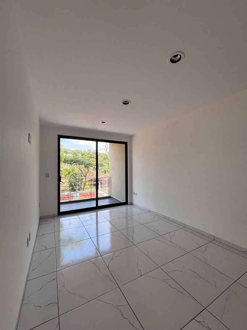 CASA EN VENTA RESIDENCIAL BUGAMBILIAS