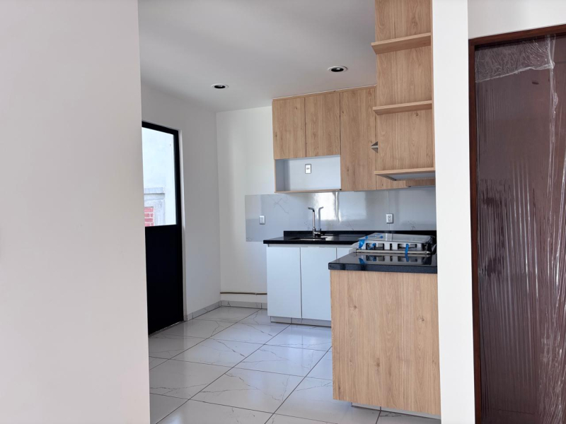 CASA EN VENTA RESIDENCIAL BUGAMBILIAS