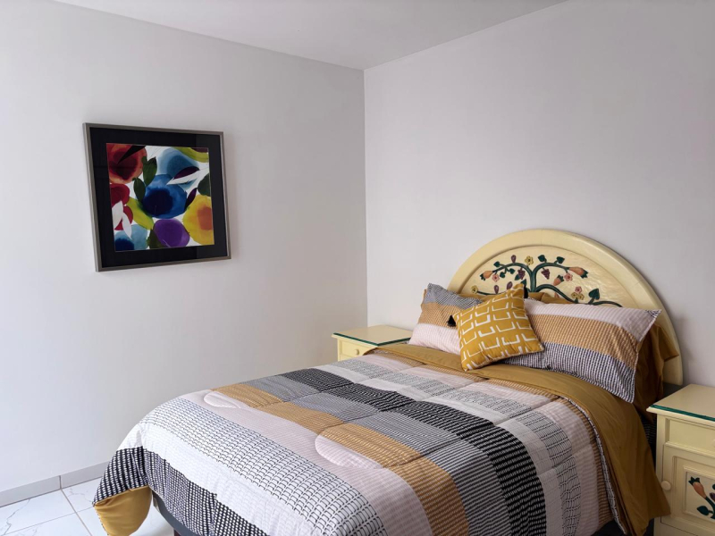 CASA EN VENTA RESIDENCIAL BUGAMBILIAS