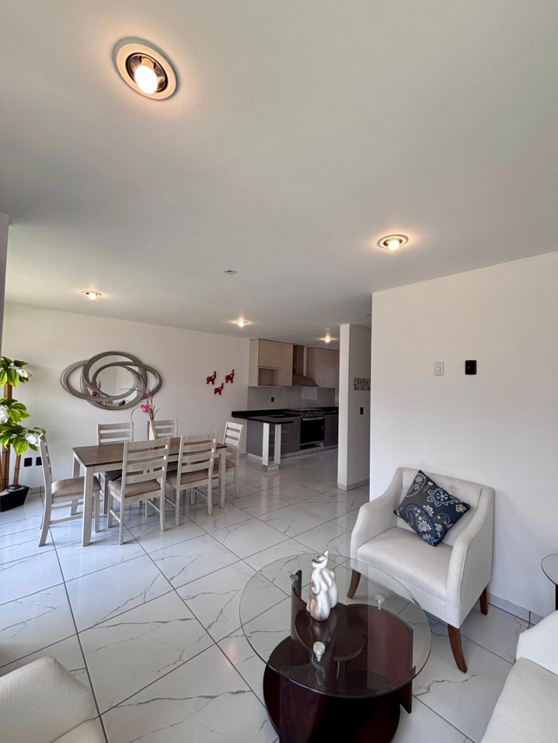 CASA EN VENTA RESIDENCIAL BUGAMBILIAS