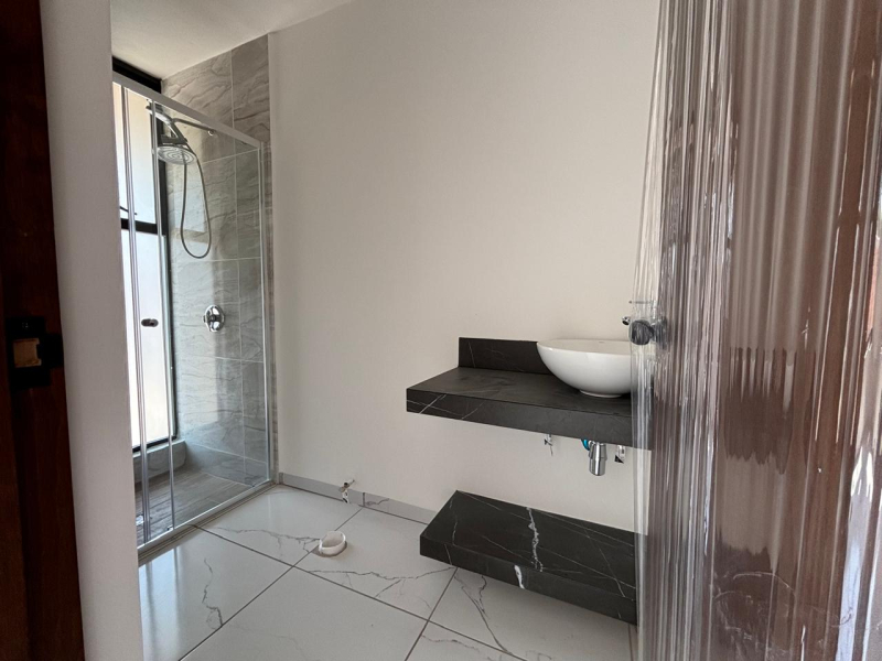 CASA EN VENTA RESIDENCIAL BUGAMBILIAS