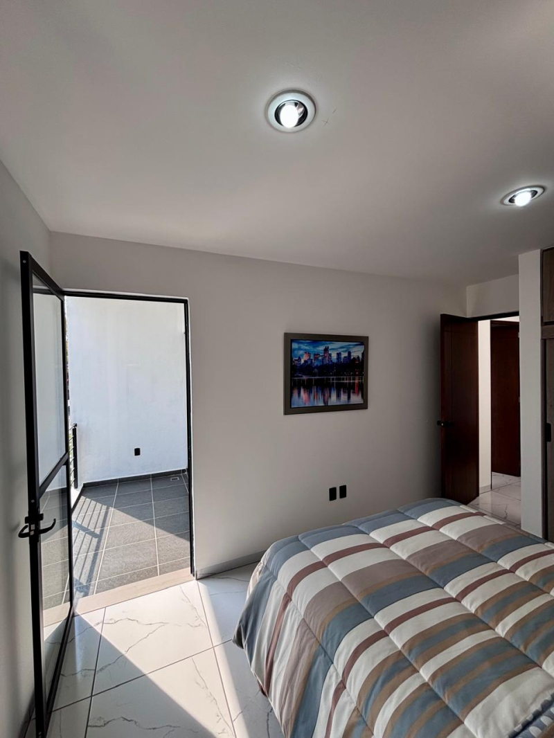 CASA EN VENTA RESIDENCIAL BUGAMBILIAS