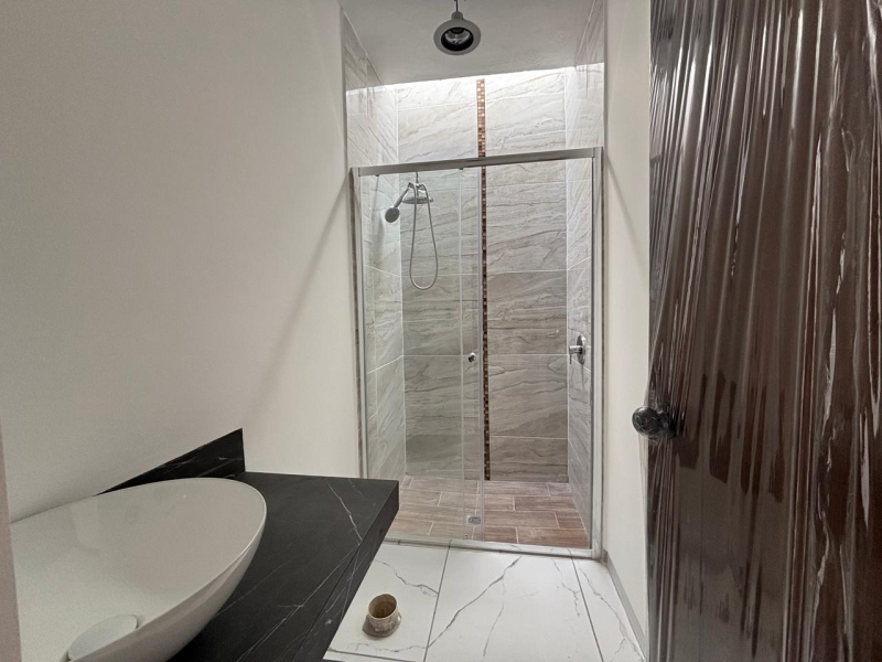 CASA EN VENTA RESIDENCIAL BUGAMBILIAS