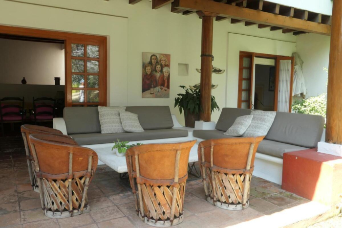 CASA EN CONDOMINIO, En RENTA, Santa María Ahuacatlán, Valle De Bravo, Edo. De México.