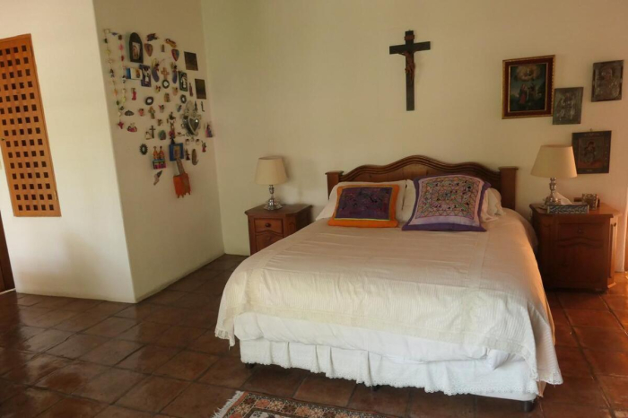 CASA EN CONDOMINIO, En RENTA, Santa María Ahuacatlán, Valle De Bravo, Edo. De México.