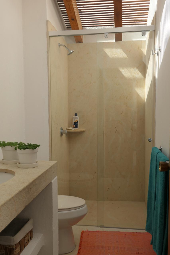 CASA EN CONDOMINIO, En RENTA, Santa María Ahuacatlán, Valle De Bravo, Edo. De México.