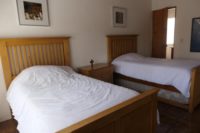 CASA EN CONDOMINIO, En RENTA, Santa María Ahuacatlán, Valle De Bravo, Edo. De México.