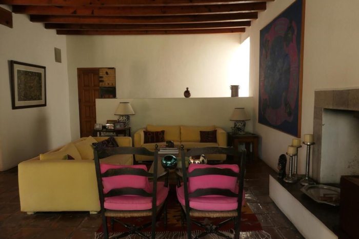 CASA EN CONDOMINIO, En RENTA, Santa María Ahuacatlán, Valle De Bravo, Edo. De México.