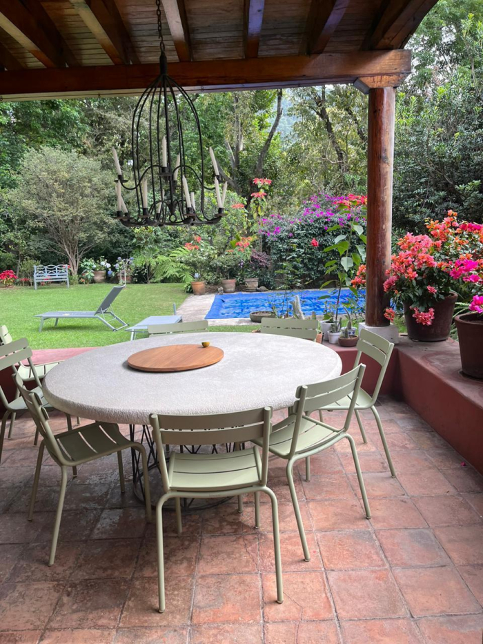 CASA EN CONDOMINIO, En RENTA, Santa María Ahuacatlán, Valle De Bravo, Edo. De México.