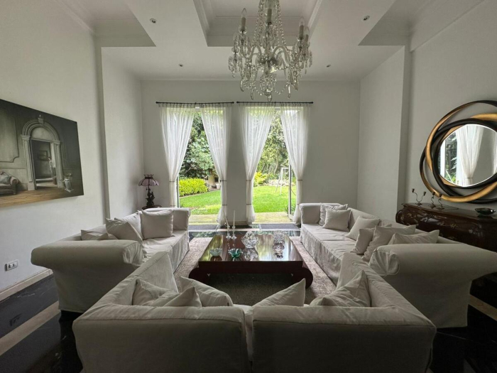 casa en venta en lomas de chapultepec en el triángulo dorado