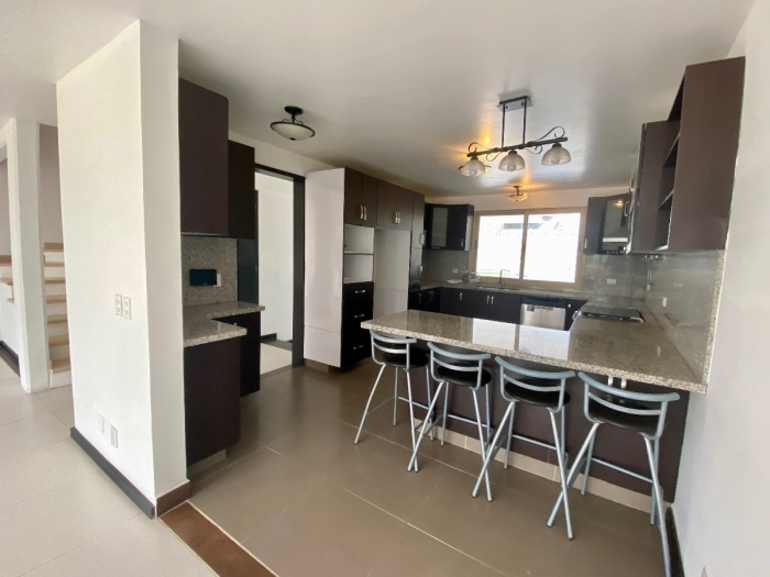 Casa En Condominio En Renta, A 10 Min. De Santa Fé, En Acopilco, Cuajimalpa