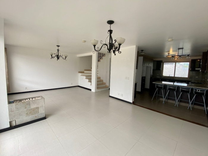 Casa En Condominio En Renta, A 10 Min. De Santa Fé, En Acopilco, Cuajimalpa