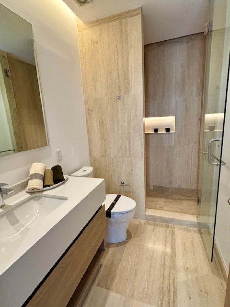 Departamento En Venta En Bosques De Las Palmas