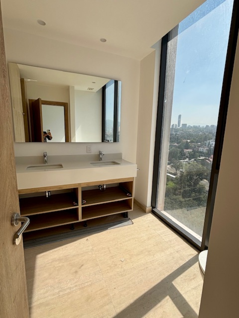 Departamento En Venta En Bosques De Las Palmas