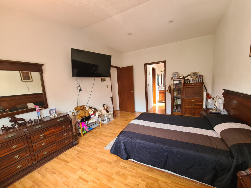 SE VENDE CASA EN RINCON COLONIAL CALACOAYA, ATIZAPAN DE ZARAGOZA 