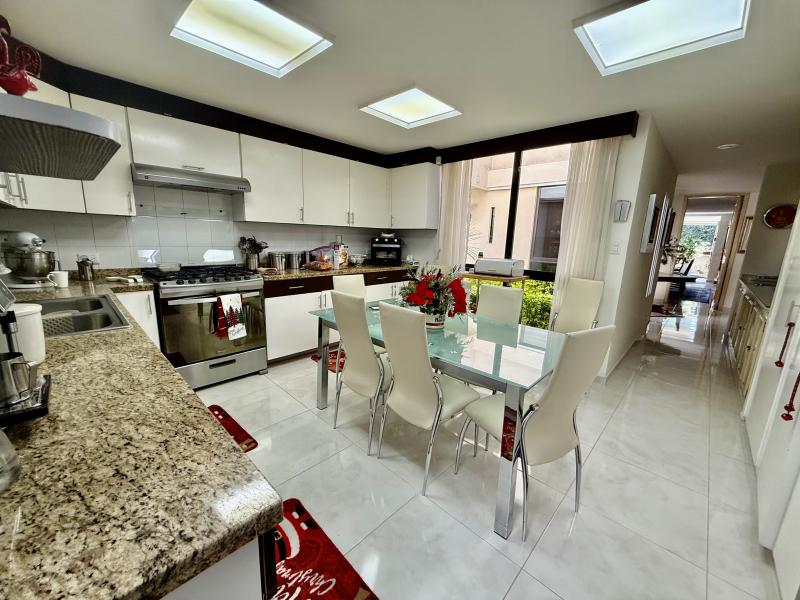 Casa En Venta En Lomas De Tecamachalco Bosques I Y II