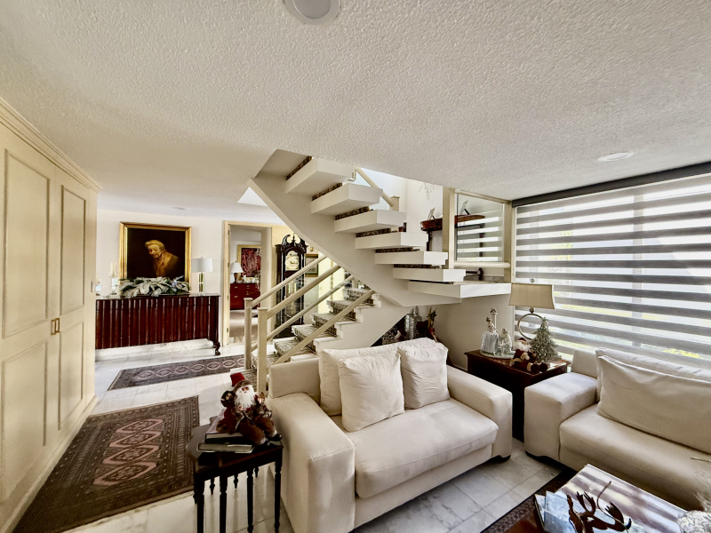 Casa En Venta En Lomas De Tecamachalco Bosques I Y II