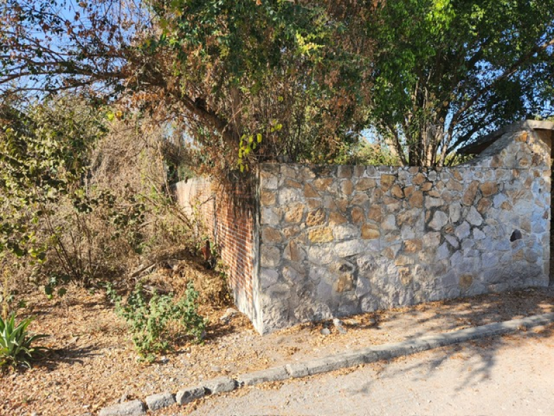 Terreno En Venta En Las Fincas De Tequesquitengo 