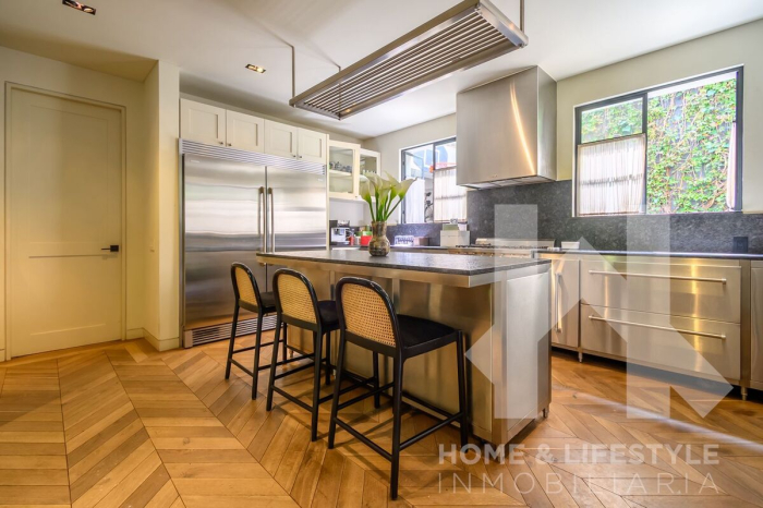 venta espectacular casa en las lomas de chapultepec