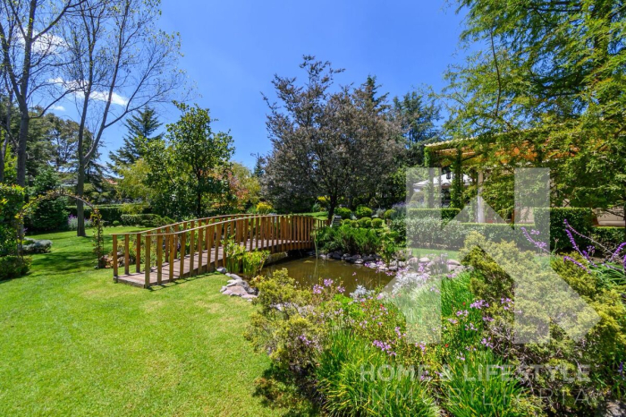 venta casa y terreno con amplio jardín en hacienda de valle escondido