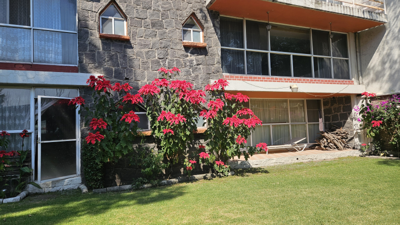 Casa En Venta En Lomas Del  Huizachal