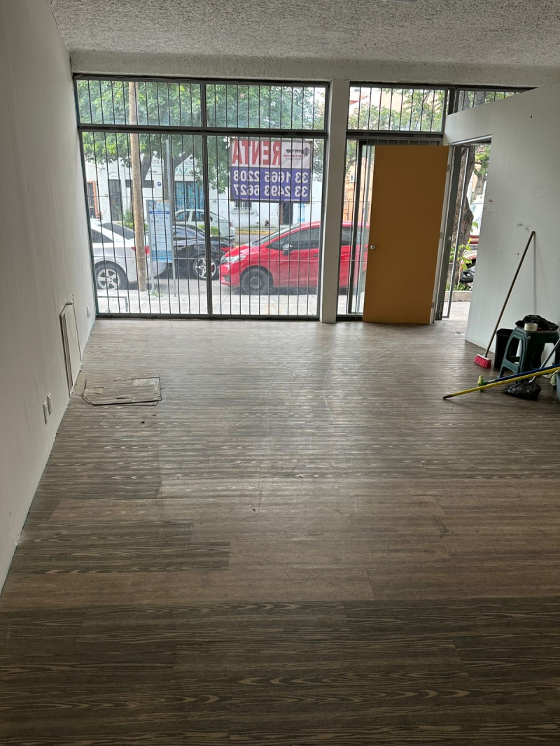 Local Comercial En Renta En Americana