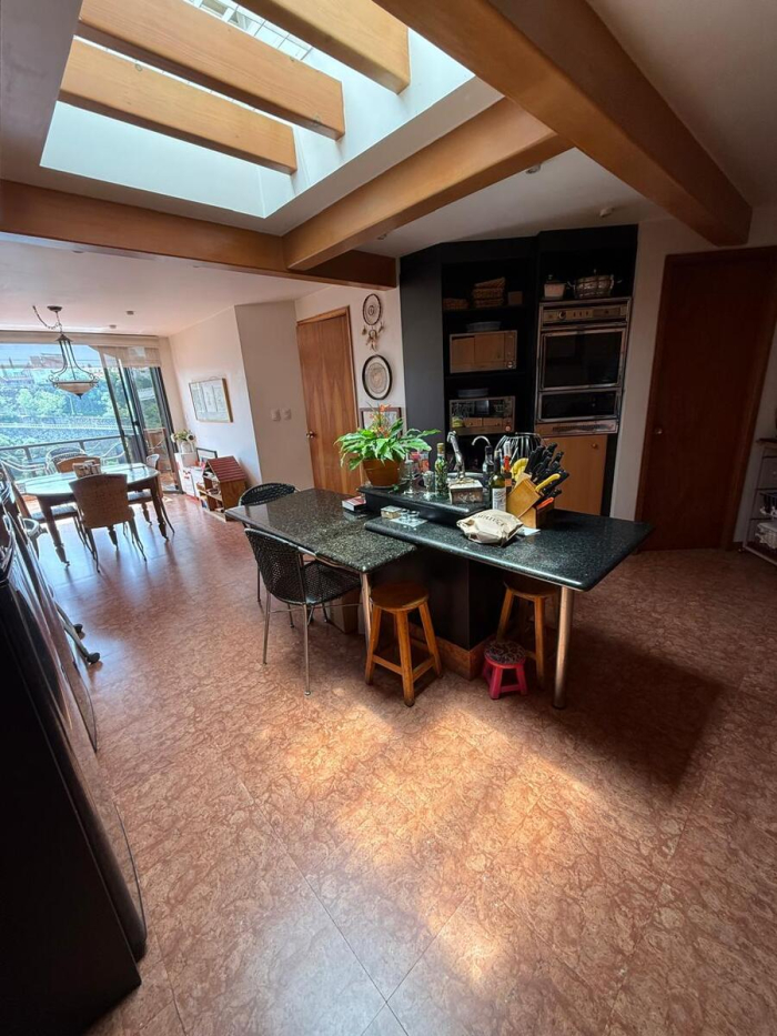 residencia en lomas anáhuac, gran espacio, ideal para familias grandes